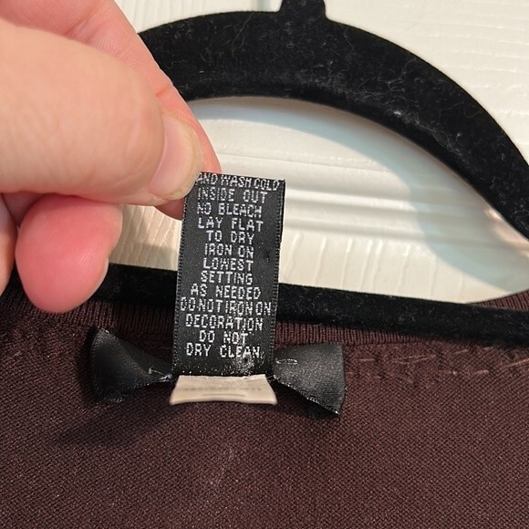 POINTELLE Size X-Large Silk Blend Brown Beaded V-Neck Lightweight Sweater - Picture 5 of 6